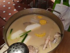 -肥仔文澳门猪骨煲(南京西路店)