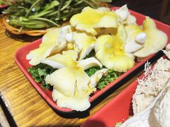 -民食香·腊排骨野生菌美食(木府店)