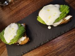 牛油果烤面包配酸奶-1861意大利餐厅(文化广场店)