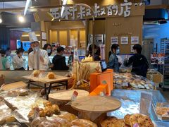 面包甜点陈列柜-西村叔叔的店·面包·甜品·蛋糕(清河万象汇店)