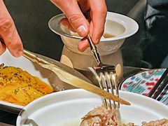 -海派悦庭·海胆烧麦·新融合菜(凯德广场店)