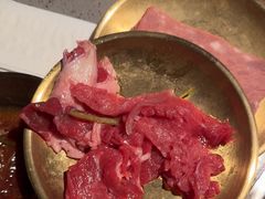 -芝小官毛肚火锅海鲜自助(苏州吴江区万宝店)