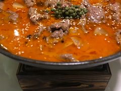 自制泡菜不老牛肉汤锅-付掌柜在成都·热炒砂锅集(金禾店)