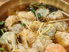 全家福馄饨-荣记歡喜·馄饨铺(开发区振华购物中心店)