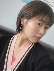 -苑苑发型设计