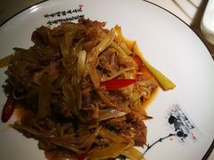 -韵秋荷(宝山龙湖天街店)