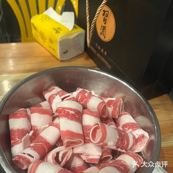 东北佬炭烤肥牛(赣州店)