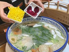 -香麒园·过桥米线·南湖雅宴