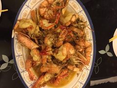 -J Daeng Seafood