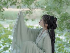 -翩若国风汉服体验馆