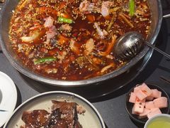 -小饕荟雅安贡椒鱼鲜馆(广福桥店)