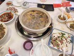 -土连锅·现熬养生汤锅(梁家巷店)