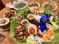 -沐毫傣泐云南菜孔雀宴•手抓饭傣味烧烤(曼听公园店)
