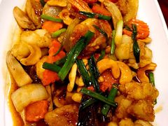 -Dang restaurant (patong phuket)