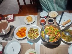 -湘西小馆(滨河路店)