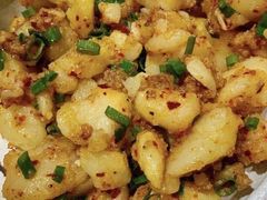 -云海肴·汽锅鸡·云南菜(天山百盛优客店)