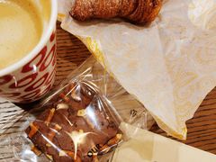 泡芙羊角包-OUR Bakery(SKP-S店)