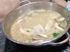-正宗简阳羊肉汤(荣盛·布鲁明顿广场店)