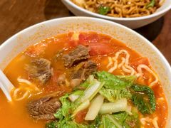 番茄牛腩面-寻裕记·现炒浇头面(人民广场店)