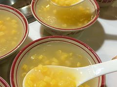 -哈尔滨烧烤·山河村铁锅炖(交大店)