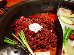 -周小明火锅(黑金冠社区店)