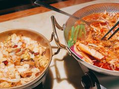 -佬麻雀·新湘菜(东方宝泰店)