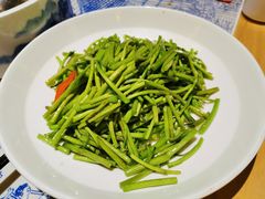 清炒芦蒿-江南韵·无锡太湖文化体验餐厅(凤凰天街店)