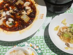 -渔语鱼新川菜Bistro(万象天地店)