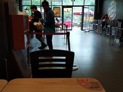 大堂-汉堡王(上海凌云壹街坊店)