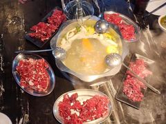 -牛一煲美食(江高店)