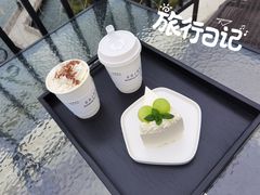 拿铁-莫内艺术岛海景咖啡