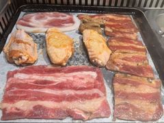 -牛里牛气· 榴莲海鲜鲜牛肉自助火锅·烤肉(横岗店)