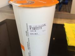 焦糖奶茶-CoCo都可(惠山古镇店)