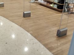 -优衣库(上海金桥太茂店)