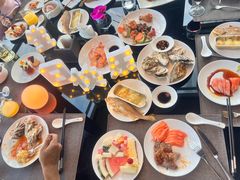 -唐拉雅秀酒店-西锦汇空中BBQ·思创餐厅