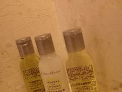 浴室用品-舟山希尔顿酒店