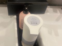 -宁波宝信宝马4S店(江北日湖店)