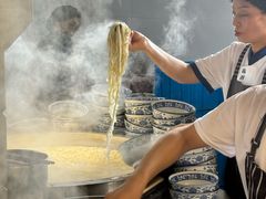 -吾穆勒蓬灰牛肉面·清真(北滨河中路店)