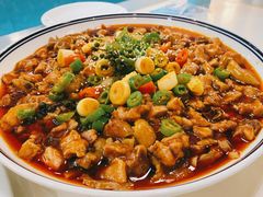 老巷子肥肠鸡-付掌柜在成都·热炒砂锅集(金禾店)