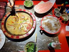 -蜀辣居鲜货老火锅(双流万达店)