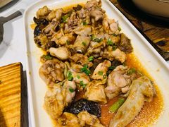 虫草花红枣枸杞蒸滑鸡-粤·啫啫