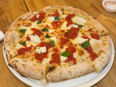 -城市大道红炉披萨烘焙坊