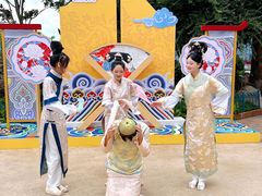 -七彩云南欢乐世界