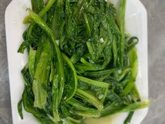 -银峰农庄·特色烧鸡·鲜无花果浸鸡
