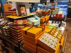 -黄远堂凤梨酥·伴手礼(中山路六店)