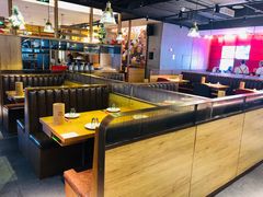 大堂-蚝太郎 • 海鲜烧烤(Upark店)