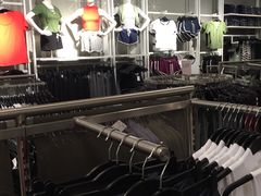 -H&M(天一广场店)