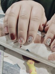 -花颜悦色款式美甲美睫