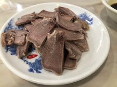 -扬州小吃(延安西路店)