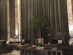 -上海漕河泾万丽酒店